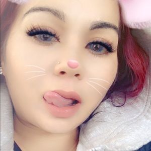 Meet your Posher, Brenda